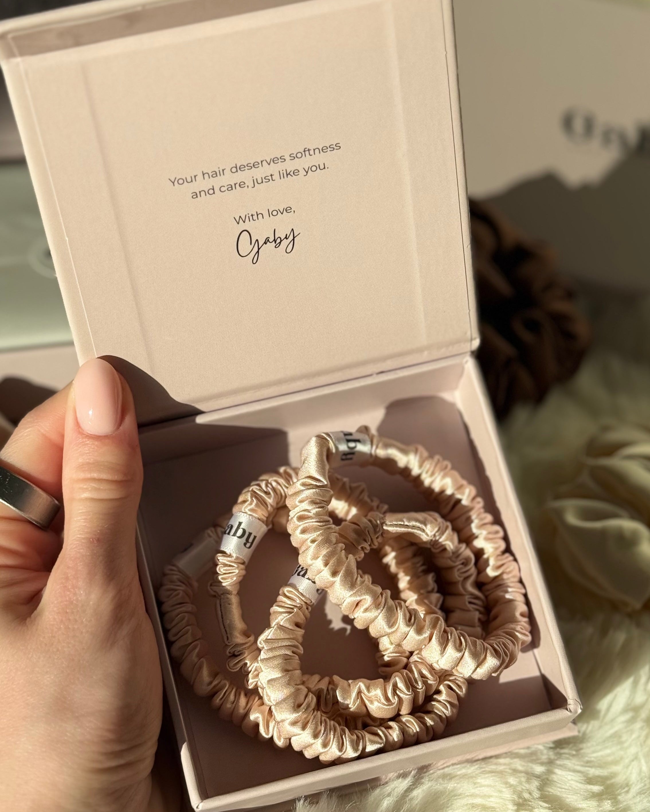 Mulberry Silk Scrunchie Classic
